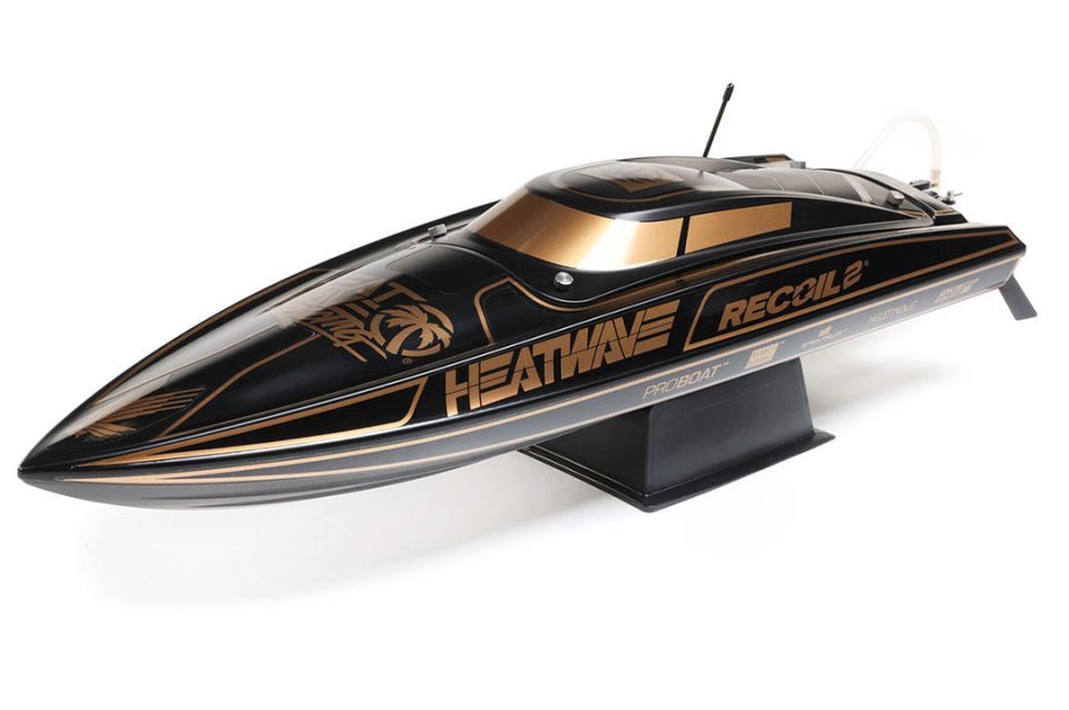 Heat Wave X Horizon Hobby Recoil 2 Remote Controlled Boat - 26 Inch